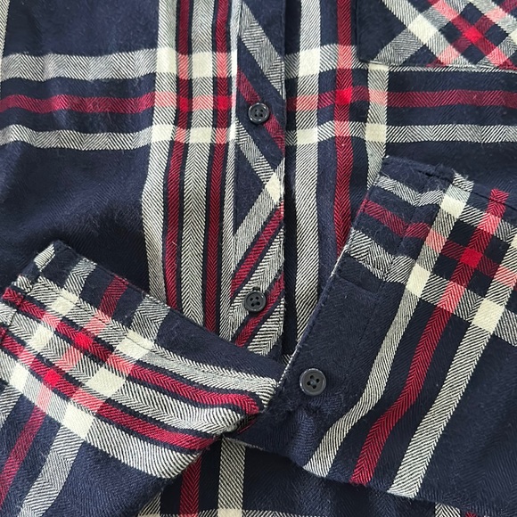 RAILS Hunter Plaid Flannel Shirt in Navy/Red/White - Picture 9 of 9